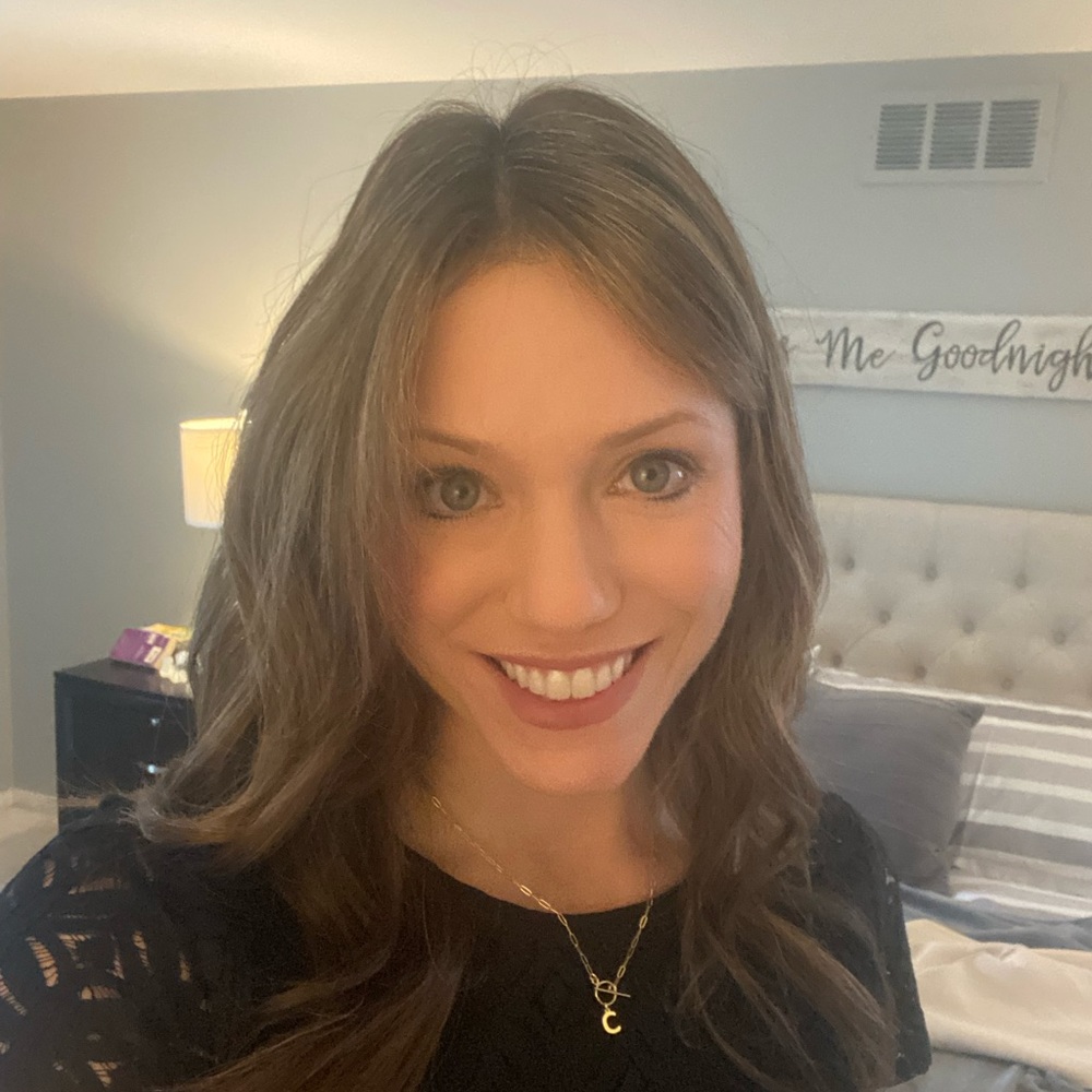 Meet your Posher, Cara